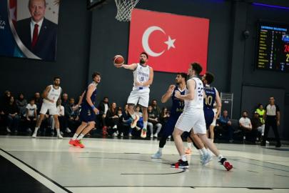 Çayırova Belediyesi’nden Kipaş İstiklal’e geçit yok: 90-86