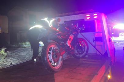 Çeşme’de plakasız, kasksız ve abartı egzozlu motorlara sıkı denetim