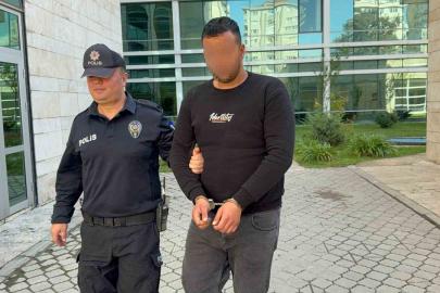 Cezaevinden izinli çıkıp bir kişiyi bıçakladı