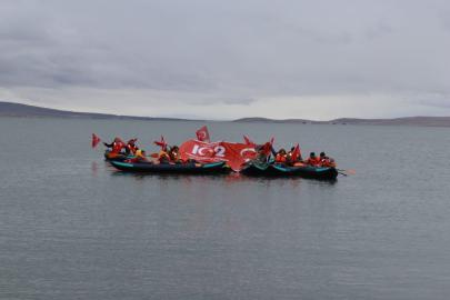Çıldır’da Cumhuriyet kano gösterisiyle kutlandı