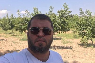 Çocuklarını görmek için gitti, satırlı saldırıya uğradı