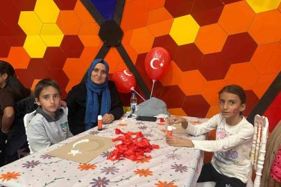 Cumhuriyet coşkusu aile atölyesinde yaşandı