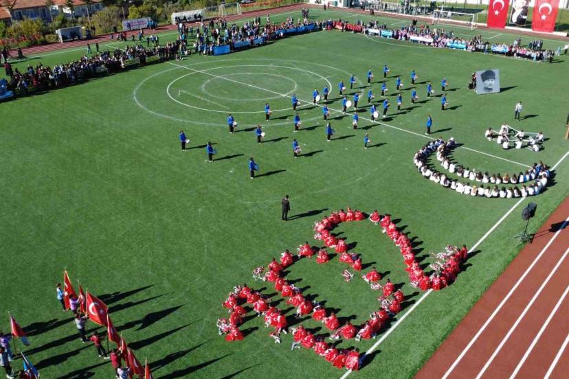 Demirci, Kula, Salihli ve Selendi’de 29 Ekim heyecanı