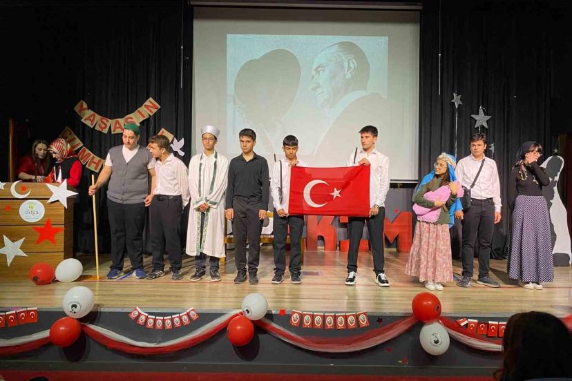 Doğa Kolejinde Cumhuriyet Bayramı coşkusu