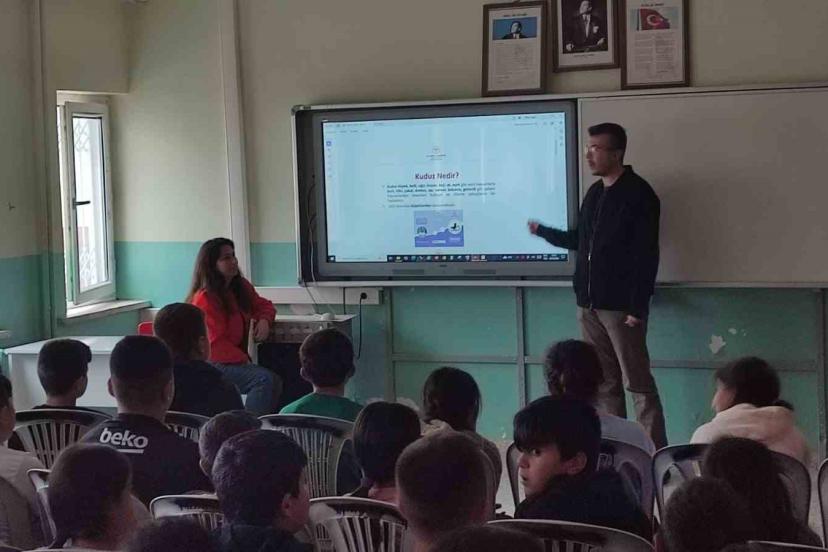 Dr. Akkaya: "Kuduz hastalığı yüzde 91 oranında köpeklerden bulaşmakta"