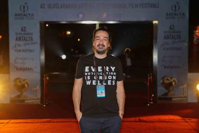 Dünyanın ilk yapay zeka belgeseli "post truth" Altın Portakal’da seyirciyle buluştu