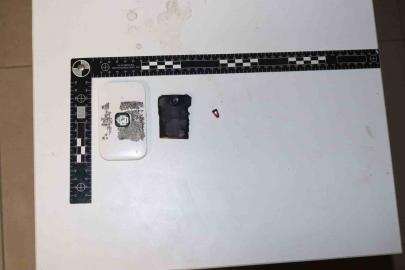 Ehliyet sınavına elektronik kopya düzeneğiyle girmeye çalışan şahıs yakalandı