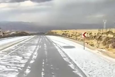 Elazığ’da dolu yağışı