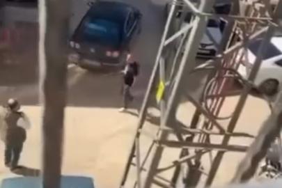 Elindeki tüfekle, "Kim hırsız" diye bağırıp havaya ateş açtı