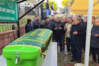 Eski TBMM Başkanı Mehmet Ali Şahin’in babası toprağa verildi