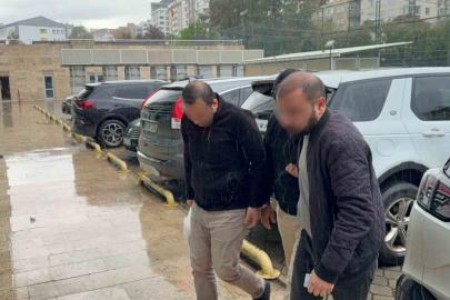 FETÖ’den gözaltına alınan 2 kişi adliyeye sevk edildi