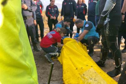 Foça’da selde kaybolan yaşlı adamın cenazesine ulaşıldı