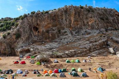 Gaziantep’te Köklüce Kanyonu Tırmanış Şenliği ile heyecan üst seviyeye çıktı