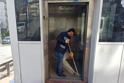 Gebze bölgesinde üst geçit asansörleri pırıl pırıl