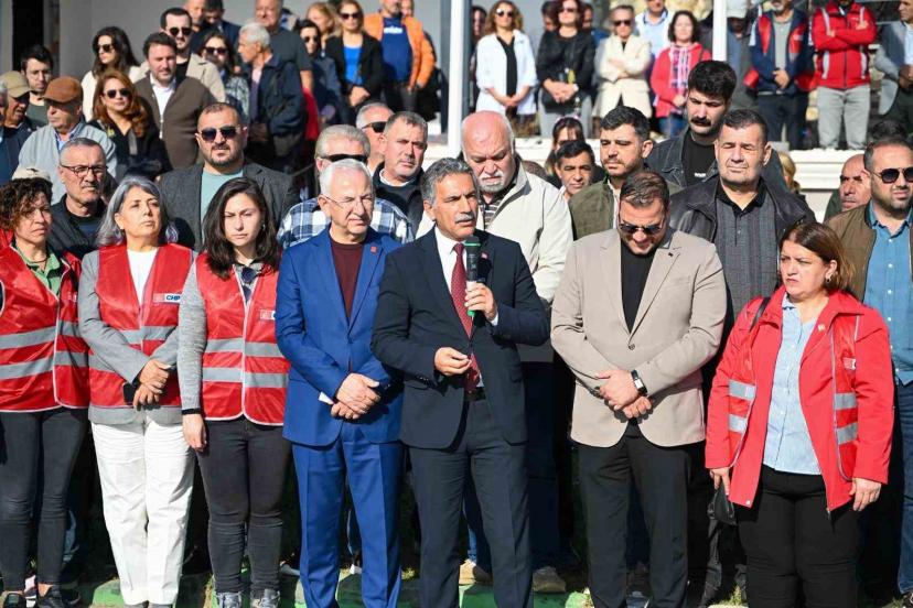 Gemlik’te durdurulan kafe inşaatı tartışmalara yol açtı