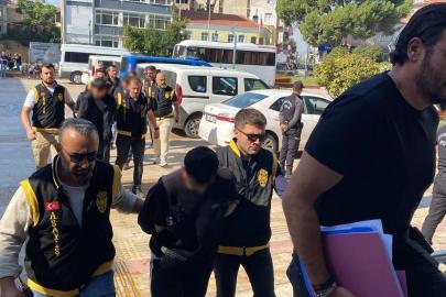 Genç kız, arkadaşının abisi ve kuzenleri tarafından bıçaklandı