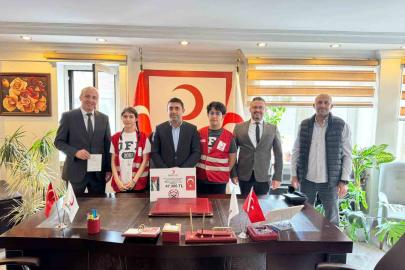 Genç yüreklerden Filistin’e umut