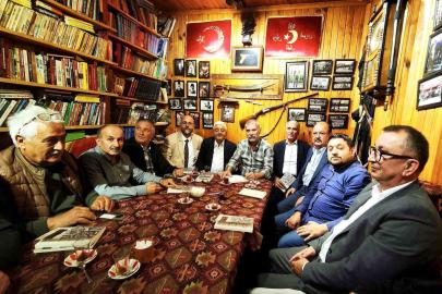 Giresun’da bu kafe müşterilerini zamanda yolculuğa çıkarıyor