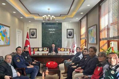 Gökçeada’da yaşanan sel nedeniyle afet ve acil durum toplantısı düzenledi