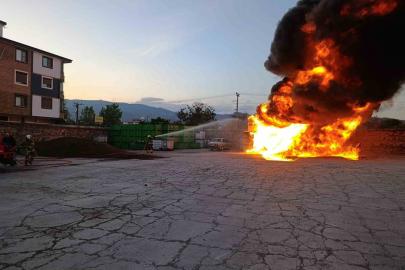 Havran’da zeytinyağı tesisinde çıkan yangın söndürüldü