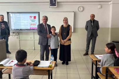 Hayat kurtaran öğretmene tebrik ziyareti