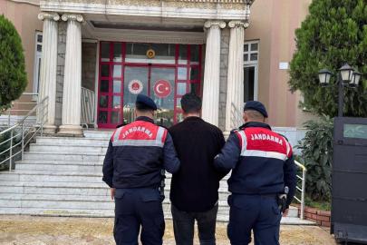 Hırsızlık suçundan aranıyordu, yakalandı