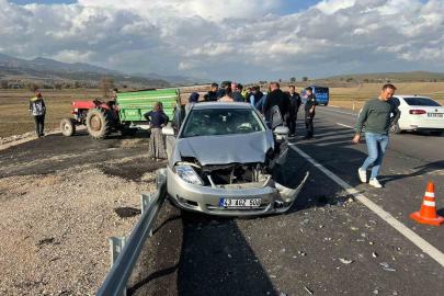 Hisarcık’ta traktörle otomobil çarpıştı: 1 yaralı
