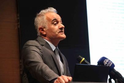 Hitit Üniversitesi’nde Osmanlı’nın idari tarihine ışık tutuldu