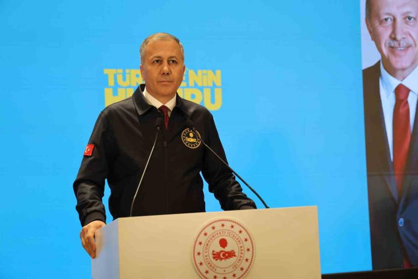 İçişleri Bakanı Ali Yerlikaya, "Türkiye’nin Huzuru Diyarbakır" toplantısına katıldı