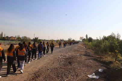Iğdır’da kayıp Alzheimer hastası için bin kişilik ekip arama çalışmalarına katıldı