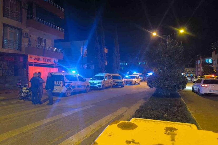 İki grup arasında silahlı kavga: 1’i polis, 4 yaralı