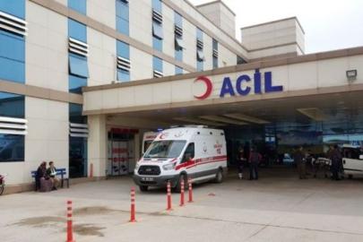 İki motosiklet kafa kafaya çarpıştı: 3 ağır yaralı