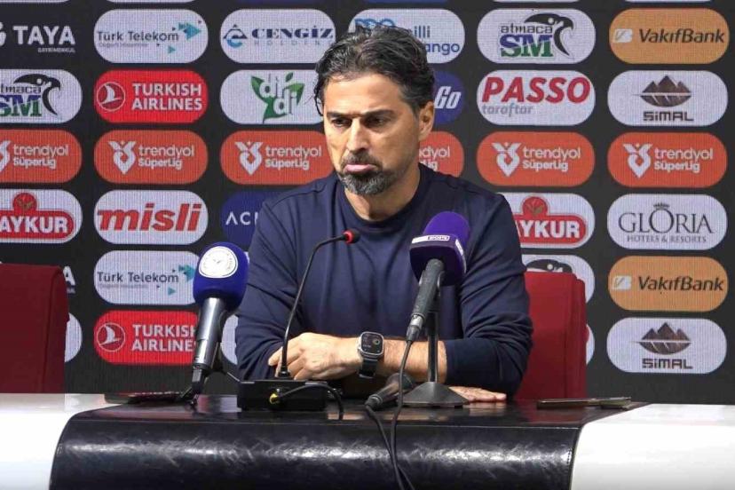 İlhan Palut: "Oyuncularım mücadelelerinin karşılığını alamadıkları için daha çok üzülüyorum"