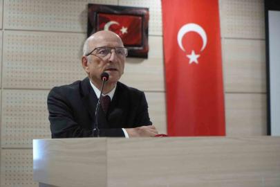 "İmparatorluktan Cumhuriyet’e Eğitim" konferansı