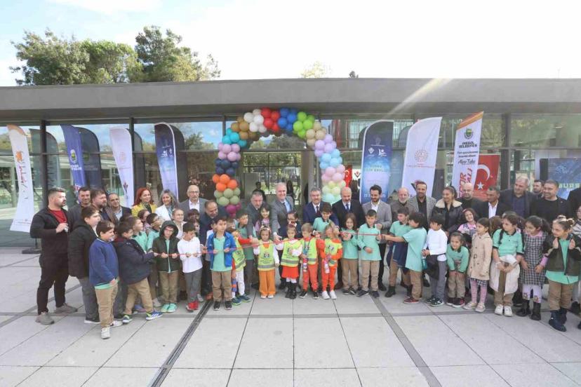 İnegöl’de bilim şöleni başladı