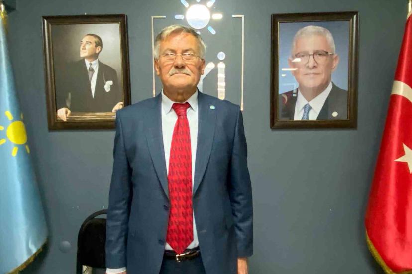 İYİ Parti Alaşehir’de Başkan Ulutaş güven tazeledi