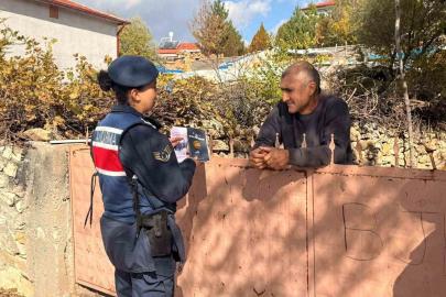 Jandarma Bayat’ta kadına şiddetle mücadeleyi anlattı