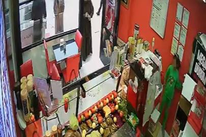 Kadınlar çocuğa dükkandaki kasadan 3 bin lirayı böyle çaldırdı