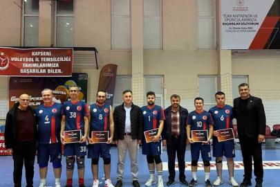 Kamuda voleybolun zirvesi belli oldu