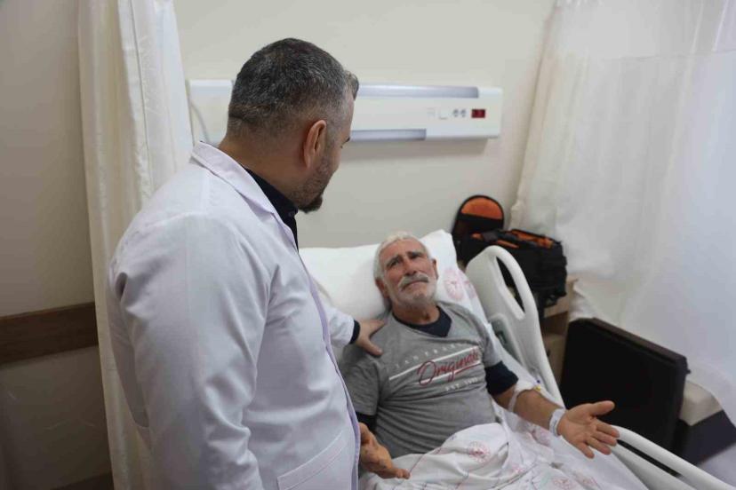 Kamyondan düşüp pelvis kemiği kırıldı, Konya’da 2 saatlik ameliyatla sağlığına kavuştu
