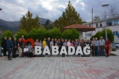 Kanadalı turistler Babadağ’ı gezdi