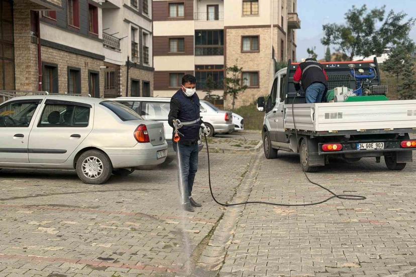 Karabük’te ilaçlama çalışmaları aralıksız sürdürüyor