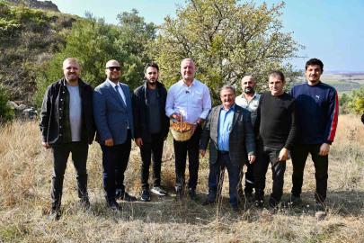 Karacabey Belediyesi, ’Alıç Meyvesi’ni dünya pazarında tanıtacak