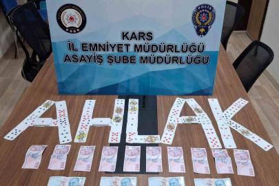 Kars’ta polisten asayiş uygulaması