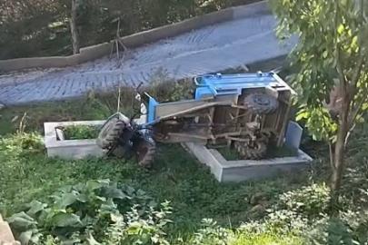 Kastamonu’da devrilen patpatın altında kalan sürücü yaralandı