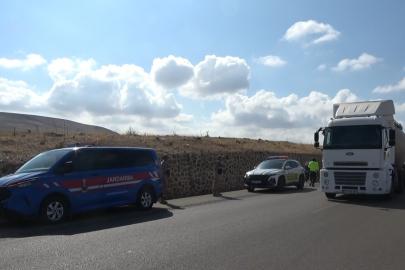 Kilis-Gaziantep karayolunda motosiklet kazası: 2 yaralı