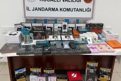 Kocaeli’de 2 milyon 450 bin TL’lik kaçak ürün ele geçirildi