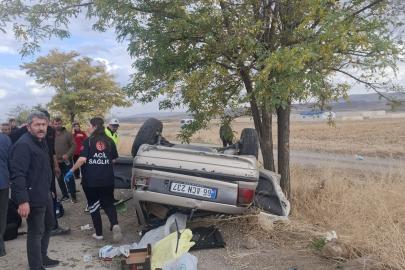 Kontrolden çıkan otomobil devrildi: 1 ölü, 1 yaralı