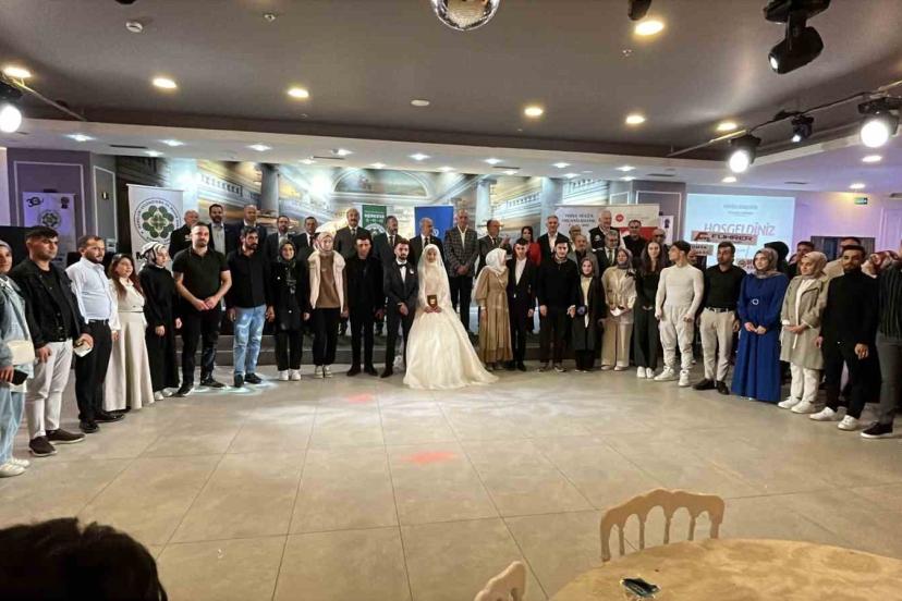 Konya’da 35 çift törenle dünyaevine girdi