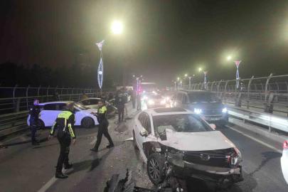 Köprü üzerinde zincirleme kaza: 4 yaralı